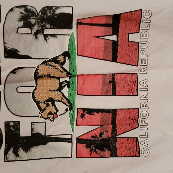 Cali tshirt - Picture 3 of 5